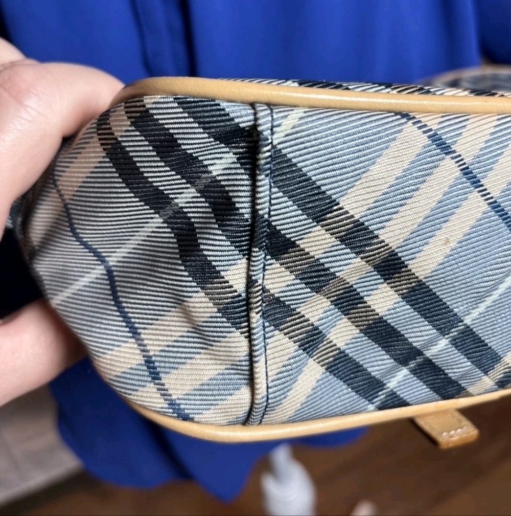 AUTHENTIC BURBERRY Plaid Crossbody Bag in Blue and Tan - Picture 7 of 8